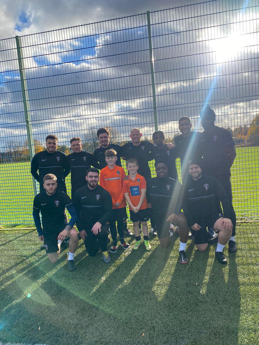 JNSFootball's tweet photo. Well done to all our coaches reaching the final of the @nusoleservices tournament. 🟠⚫️
•
•
Great day had by all and definitely will be returning for the next one. 
•
•
Congratulations to @jerkjunctionchorlton on the W. 🏆 
#jnsfootball 
#teamjns https://t.co/lYkdeP2DxS