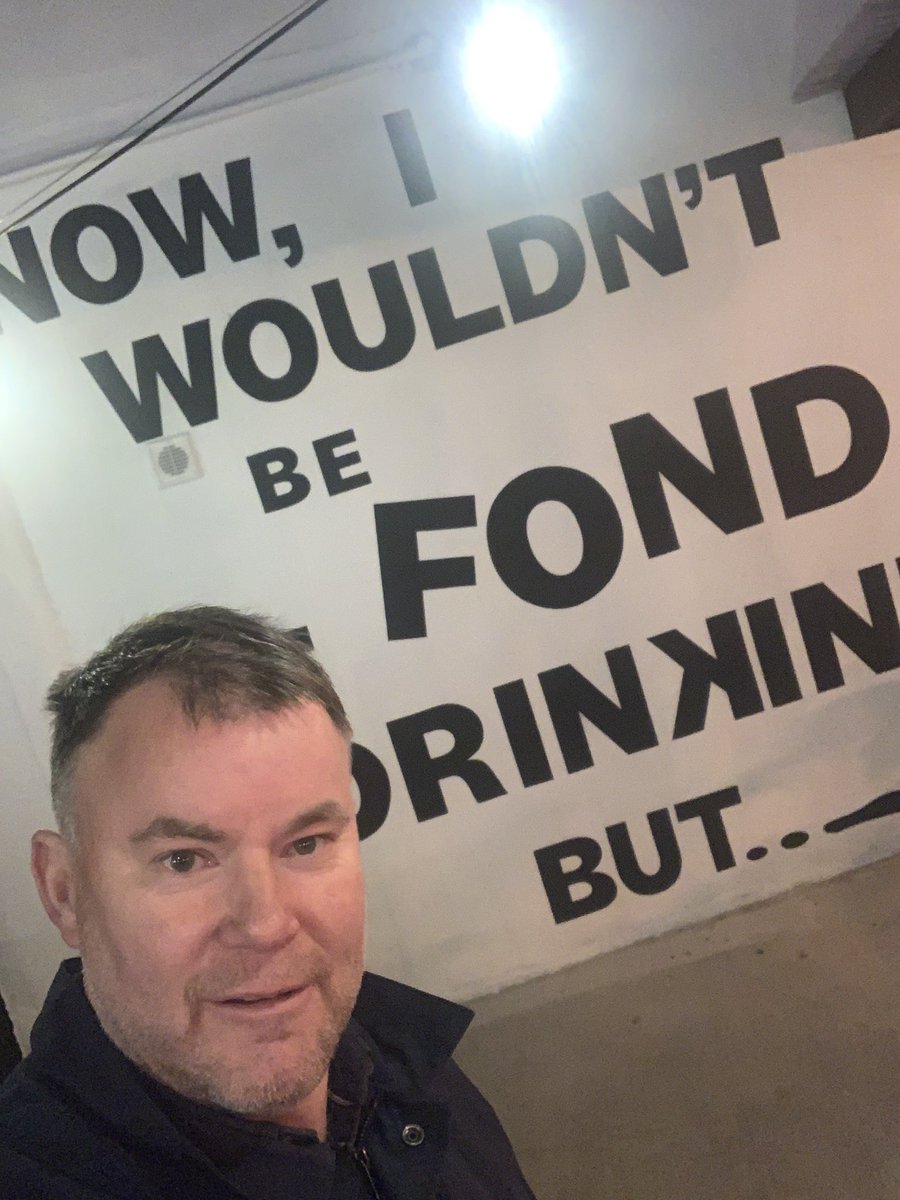 RobertCarthy's tweet photo. #hynespub #stoneybatter #norugby #pintman https://t.co/al9JWBhZUA