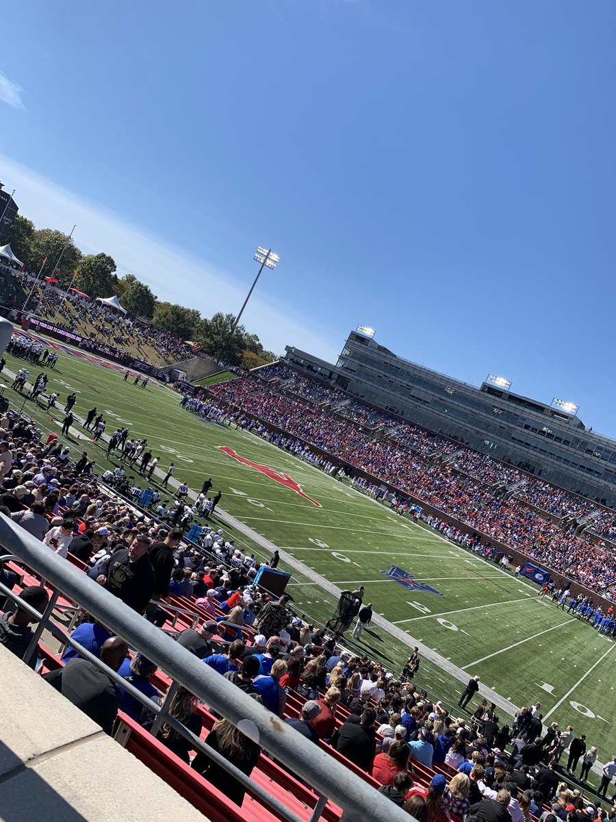 Enjoying a beautiful day of <a href="/SMUfootball/">Mustang Football</a> with my main squeeze. #PonyUpDallas
