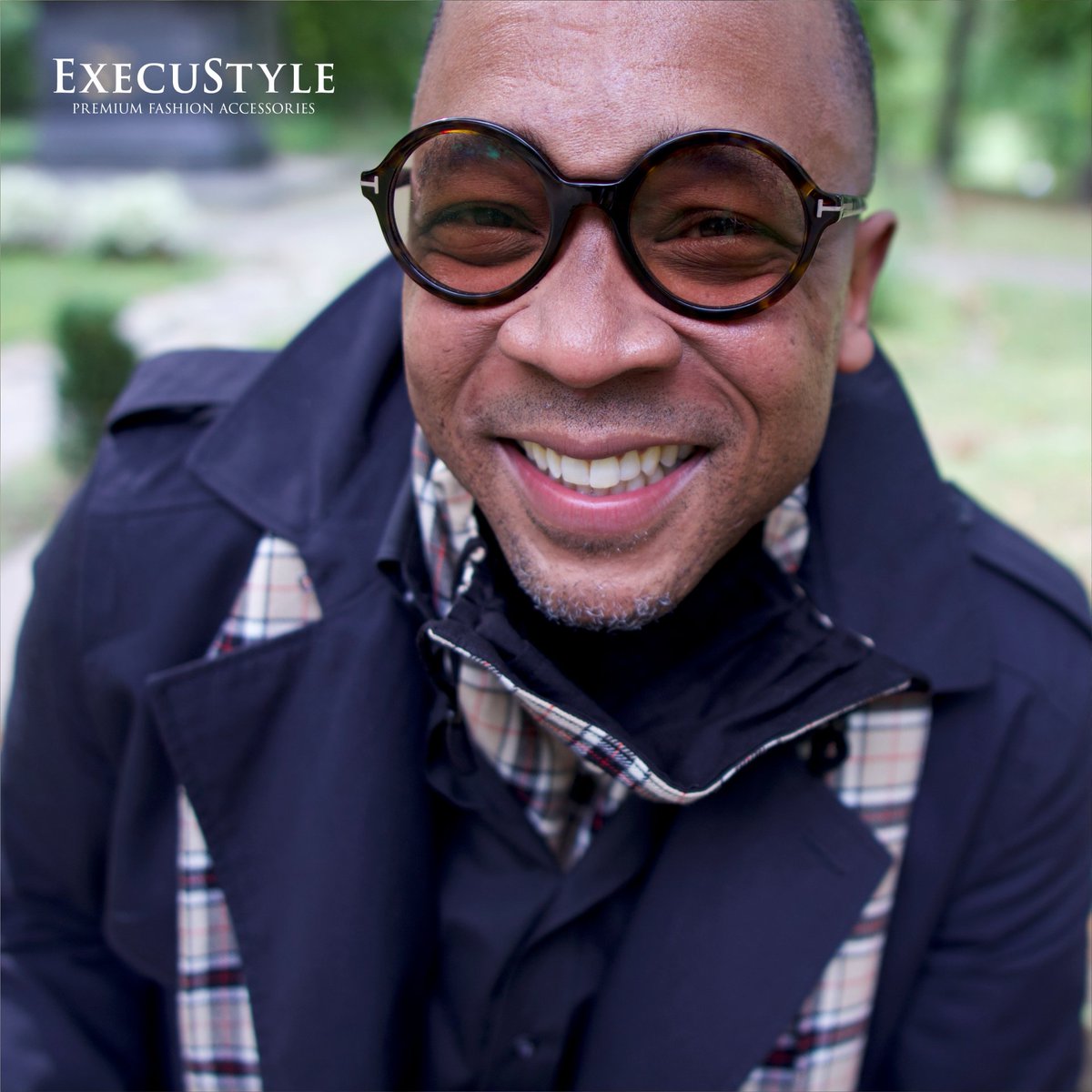 execustyle_'s tweet image. Do you need a way to stay safe in style?! Well, look no further because we've got you covered with this gorgeous set.
------
🌐 execumask.com
.
#stylishmask #execumask #execustyle #adultfacemask #wearingmask #wearingiscaring #falldecor #autumn #autumnstyle #autumnvibes