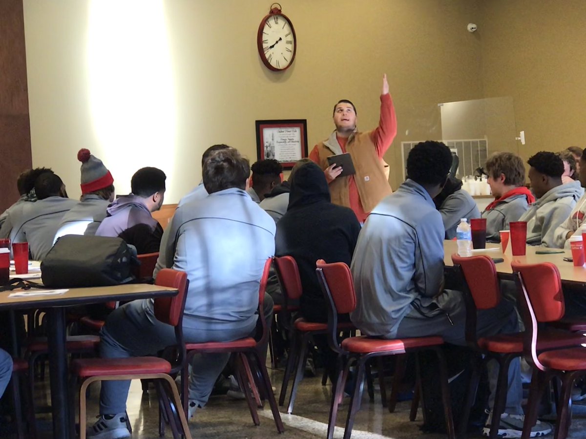 Great start to Game Day as Josh Robertson, HC alumni and current Wicksburg HS principle, brings an amazing devotion to our men. The team heads out soon to Lagrange, GA for a 1:00 ET kickoff. #GoHawks