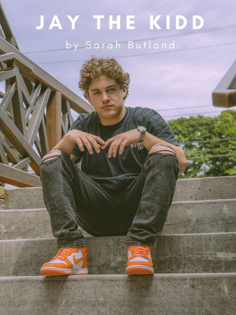 [EDIT] magazine tweet media