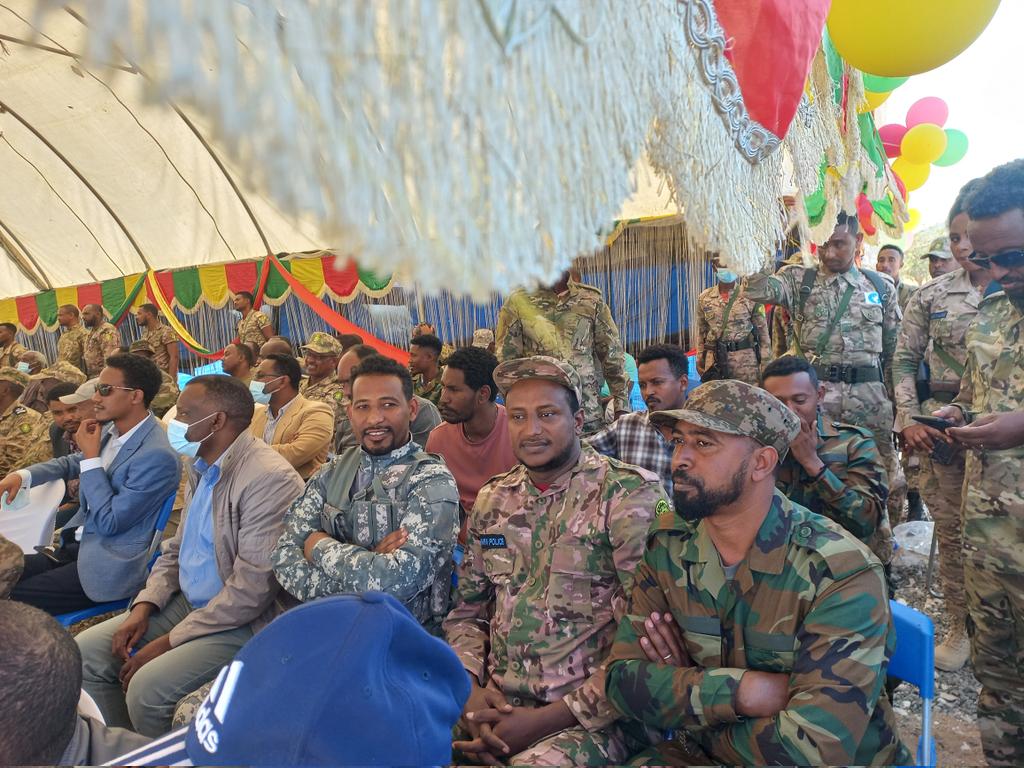 Tahir_MoTahir's tweet photo. በወልቃይት ጠገዴ ሰቲት ሁመራ ዞን የዘጠነኛ ዙር የልዩ ሐይል ሰልጣኞች በዛሬው ዕለት ተመርቀዋል ። 

ህዝባችን እናደራጃለን ፤ መደበኛ ሐይላችን እናጠናክራለን ። በመጨረሻም ጠላትን እንዳይነሳ አድርገን እንቀብረዋለን ። 

እናሸንፋለን ! https://t.co/XPfoE5fp5F