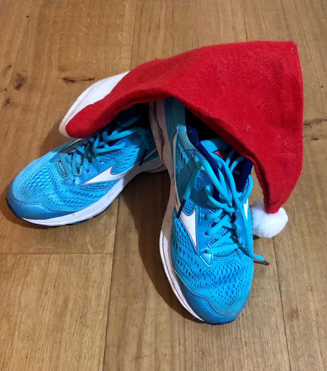 granthamsantaf1's tweet photo. Born to run!
The countdown is on for the Grantham Santa fun run. Just one month to go.
Raise money for your own charity/school/event by participating in the Grantham Santa fun run.

Register at https://t.co/3INe5G71Ih https://t.co/AOfyScF9Bc