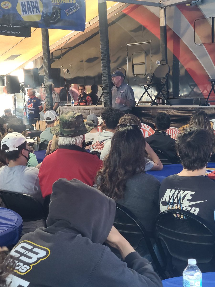 Treat every opportunity like it is an audition ...make a great impression! <a href="/NHRAReinhart/">Alan Reinhart</a> <a href="/CHSJackets_/">Colton High School</a> #inspired <a href="/NHRA/">NHRA</a> Fast cars and Wise words <a href="/CRYROP/">CRYROP</a>