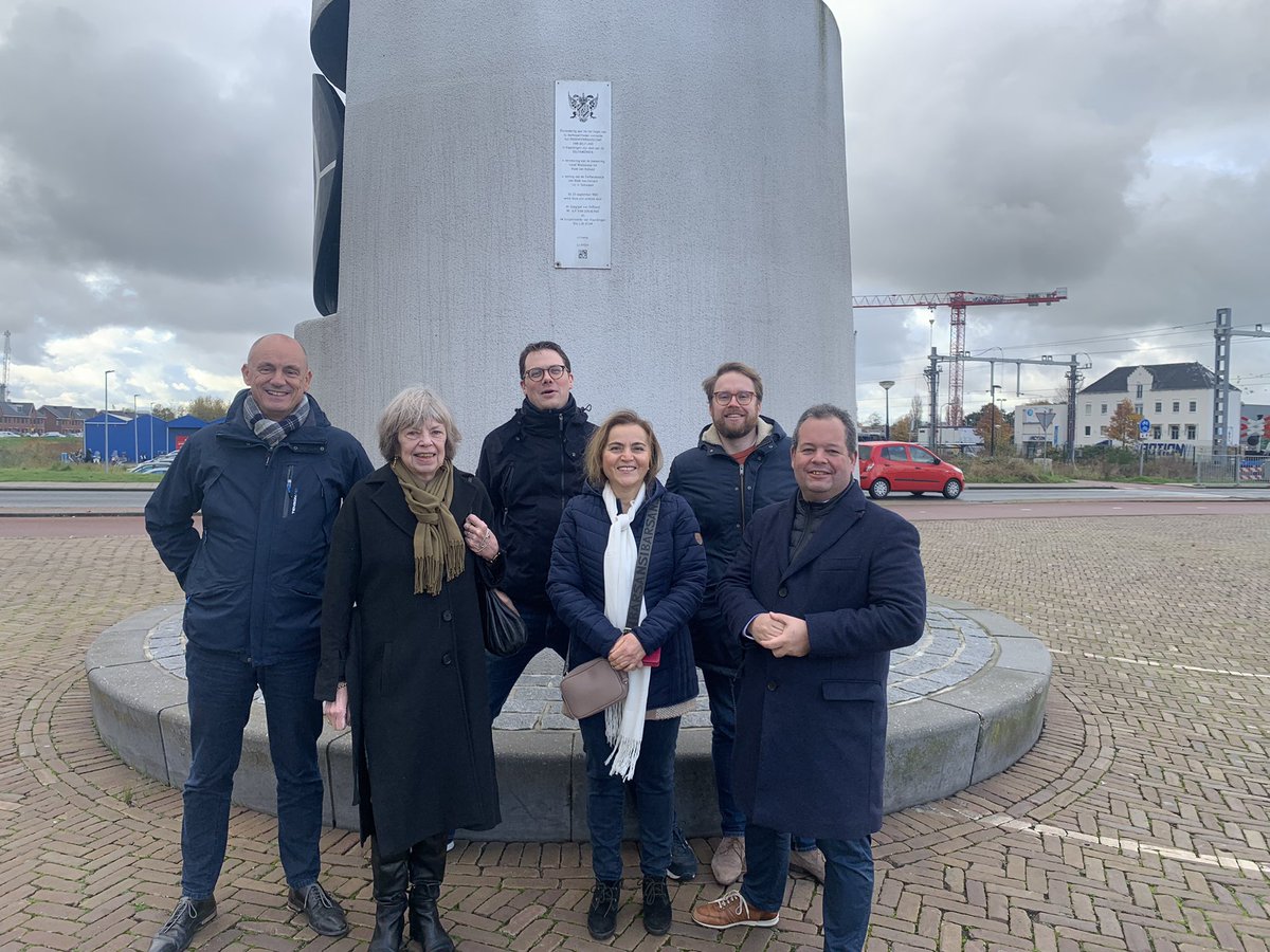 Heidag fractie <a href="/VVDDelfland/">VVD Delfland</a> op de kering in Vlaardingen.