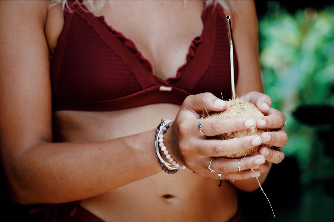 BatikRica's tweet photo. Coconut water forms naturally in the fruit and contains 94% water and little fat. 
It is sweet, low in calories and tasty to drink!

#goodmorning #costarica #healthy #breakfast #saturdaymorning https://t.co/fEqNDPDb29