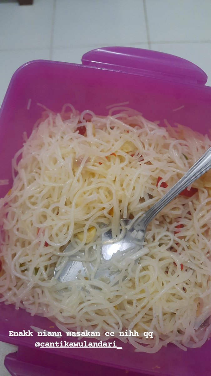 Shimjaeyoom's tweet photo. @bertanyarl Bihun https://t.co/FEDRhp4hc1