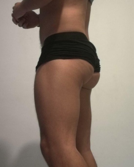 Qui veut venir jouer ? #sexy #snapchat #snap #nudesnap #sexsnap #snapsex #snapgay #nude #gay #bi #hotsnap
