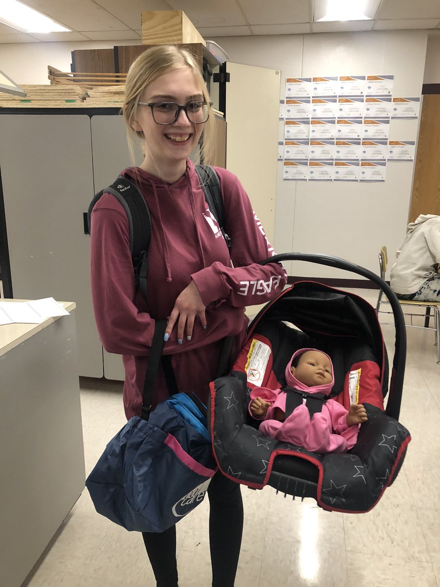 CassidyBreer's tweet photo. First weekend of babies went home with their caretakers yesterday. Have a great weekend! #TritonFACS #WeAreTriton https://t.co/v1FQ7N3fz2