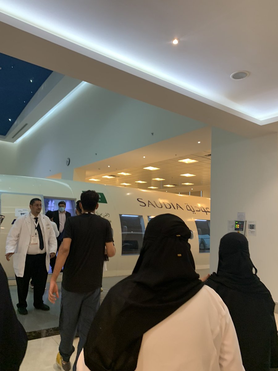 norah_alkhulifi's tweet image. يوم رائع جداً جداً! 
فاق كل التوقعات، و أثبت متعة التعلم بالتطبيق 😍❤️ 
لي الشرف بحضور أول نسخ البرنامج😄
وافر الشكر و التقدير لكل من علمونا اليوم و لكل المنظمين 💐 
@doctorloay @drtahamasri @W_RedhaMD @SaudiEmergency 
#IMES_Course