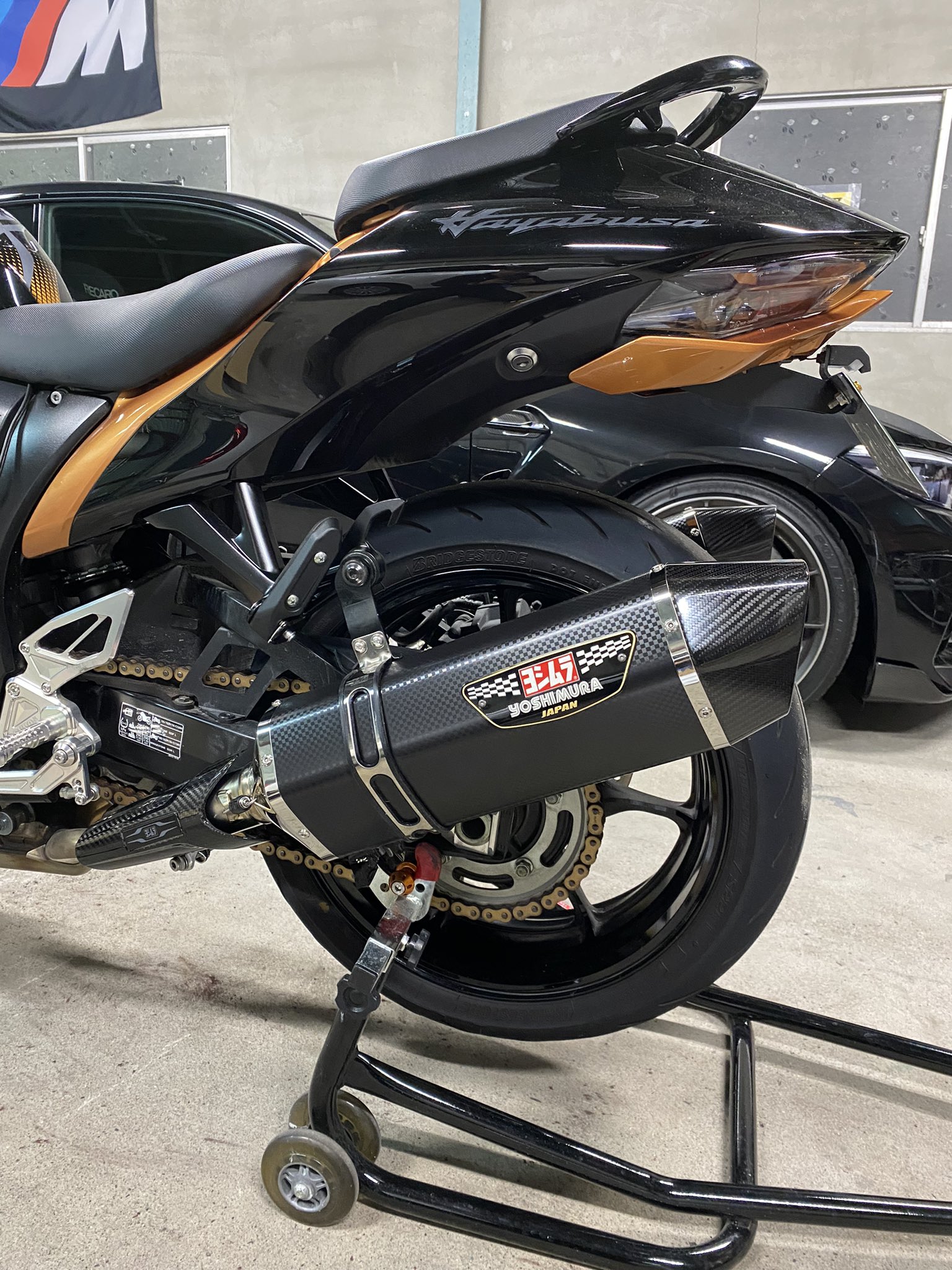 パーツヨシムラフルエキマフラーgsx1300r隼　車検対応(難あり)