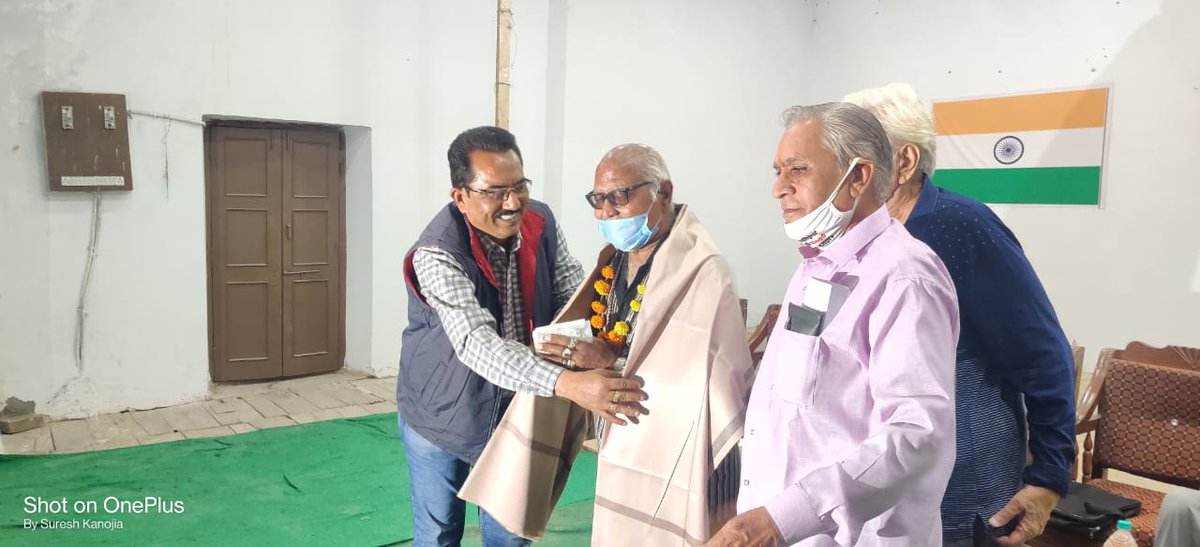 आज दिनाँक 13 नवंबर को  NWREU अजमेर मंडल की RREW प्रकोष्ठ द्वारा रेल्वे बिसिट के सभागार में दिवाली मिलन समारोह का आयोजन किया गया, जिसमें सैकड़ों की संख्या में वरिष्ठ सेवानिवृत्त कर्मचारी उपस्थित हुए I 
<a href="/ShivaGopalMish1/">Shiva Gopal Mishra</a>
<a href="/airfindia/">AIRF</a>
<a href="/NWREU/">NWREU</a>