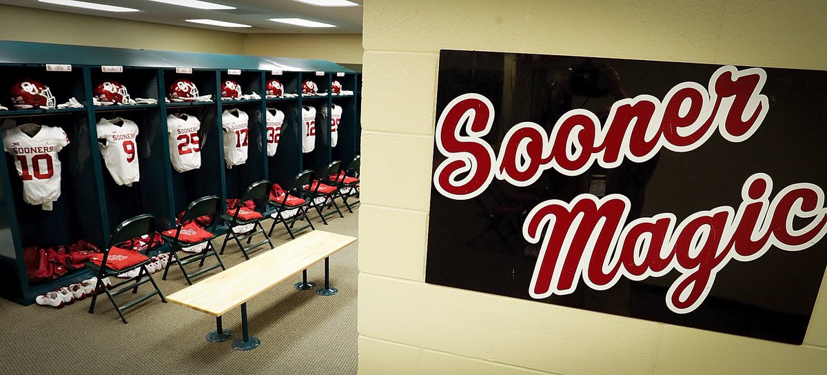 OU_Football's tweet photo. Battle gear.

#ChampionshipNovember https://t.co/WzaLK4ovcL