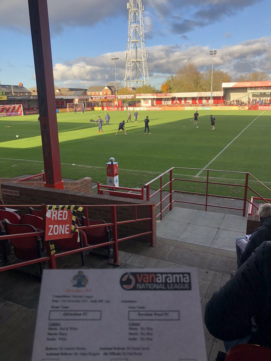 juradolo's tweet image. Today’s match @altrinchamfc v @BOREHAM_WOODFC for @TheVanaramaNL 

#oppositionanalysis #football #NationalLeague