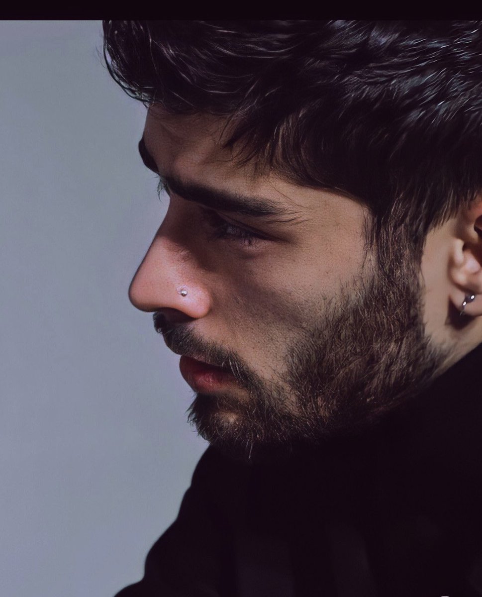 zjmpiIIw's tweet photo. it will never be tiring to admire zayn malik. https://t.co/rN4F4BXGRm