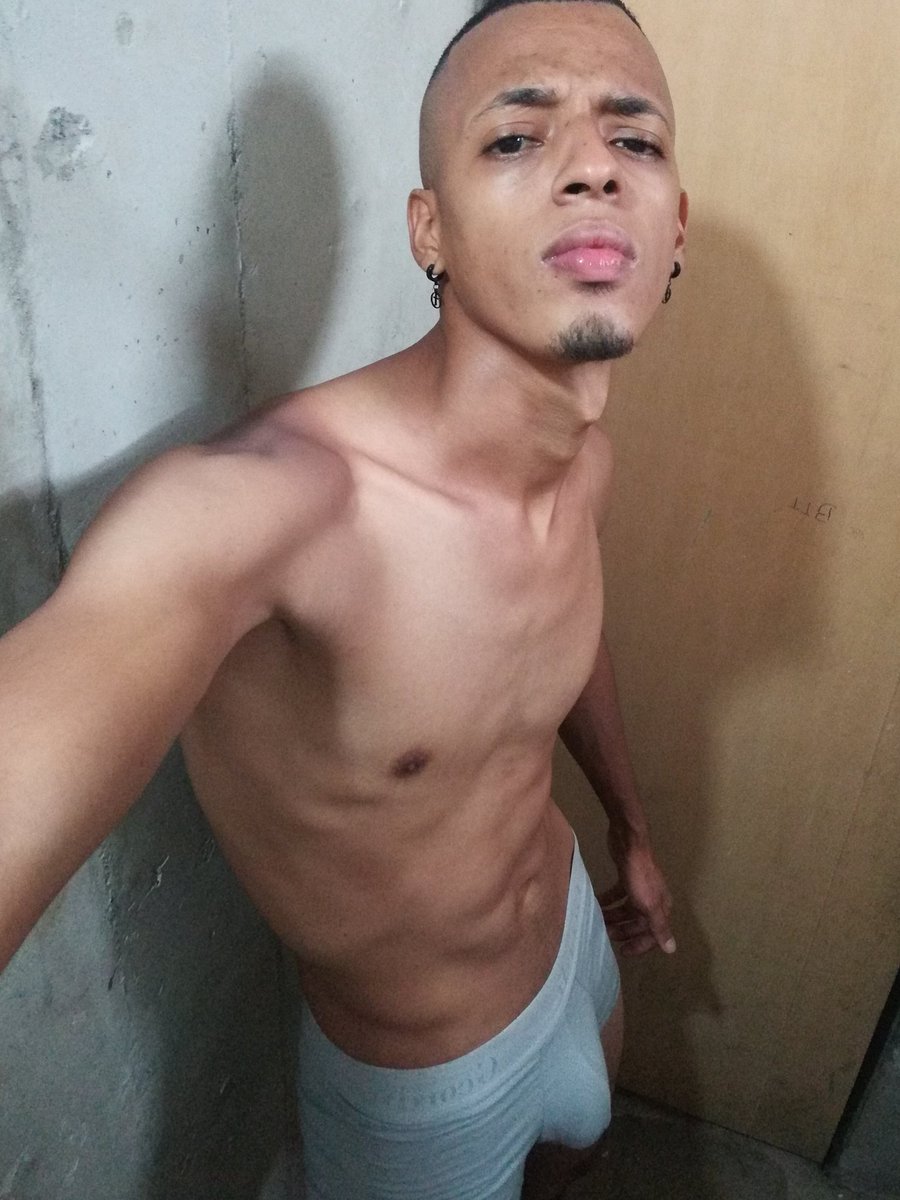 Alexdelgado1996's tweet photo. Foto casual 😏🔥 RT ? 🔁🤤 https://t.co/vhNthlLlBY