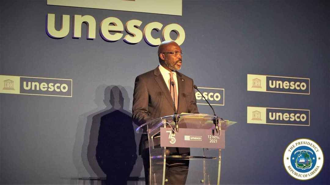 sloberchea2000's tweet photo. Pres. George Manneh Weah @GeorgeWeahOff scored BIG internationally with 3 powerful speeches:
✅He delivered a powerful address at the Climate Change Summit ‘COP26’
✅Another  at the Paris Peace Forum
✅Final &amp; even powerful one was at  the UNESCO's 75th Anniversary in France! https://t.co/3OWsgzB3Ko
