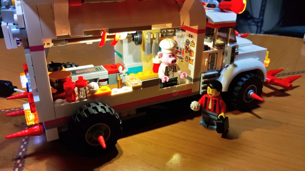 hirojpn1264560's tweet photo. 電飾追加✨
#レゴ #モンキーキッド 
#lego #monkiekid 
#悟空小侠 #西遊記 
#lightailing https://t.co/maOxVPm3Pu