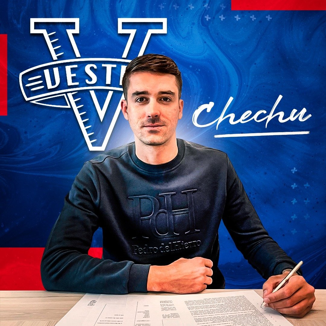 espanolesmdb's tweet photo. OFICIAL: El Vestri Ísafjördur islandés anuncia la renovación del defensa mallorquín @chechumeneses para la próxima temporada. https://t.co/DJAk8kiMRE