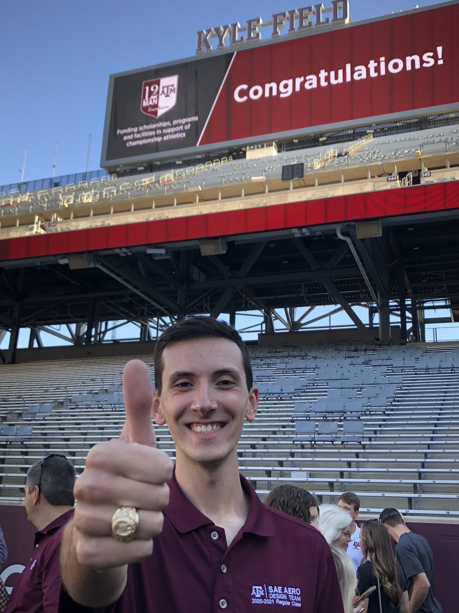 ALSSpanish's tweet image. Our youngest, Jonathan, gets his Aggie ring! Whoop and Gig’em! So proud of him!