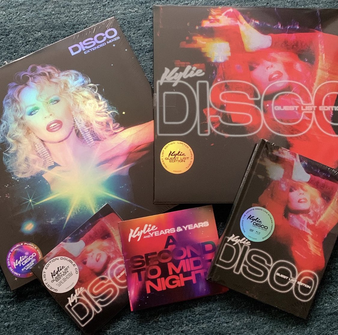 markiespice's tweet photo. Let the #Disco era continue @kylieminogue (actually can it never end?!?!) … currently listening to #DiscoExtendedRemixes and I friggin LOVE LOVE LOVE it! It’s like rediscovering #Disco all over again … THANK YOU 💗 #KylieMinogue #Disco #GuestListEdition #Kylie #Vinyl https://t.co/EZBHt3nVop