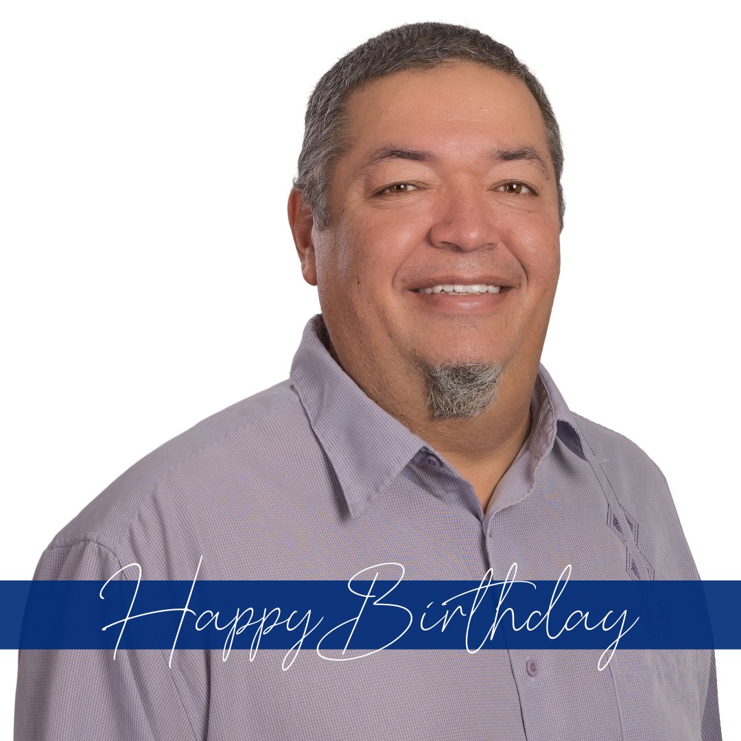 westmarkLBK's tweet photo. Happy Birthday Reggie Garza!! https://t.co/lZYabNFk9E