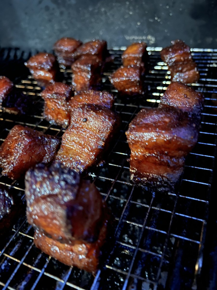 cedarburgbbq's tweet photo. Pork belly on the @TraegerGrills 🔥 #traegergrills #barbecue #porkbelly #food #delicious https://t.co/zsXDWWyiM0