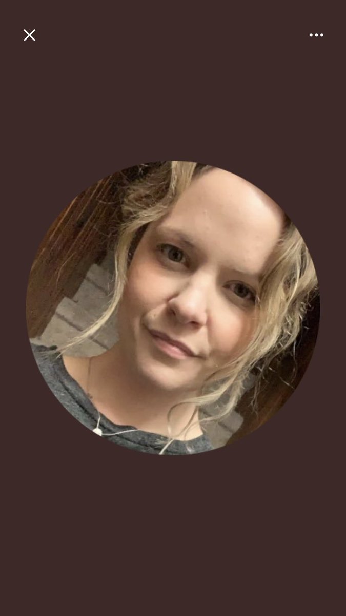 CorrectTwatters's tweet photo. This is the imbecile who shares medical misinformation online and when questioned refuses to answer a single question. @Schwarah95 #misinformation https://t.co/v02bUWoGnY