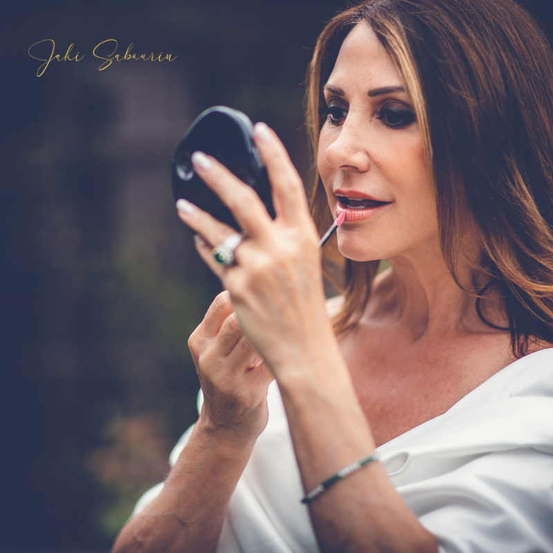 jakisabourin's tweet photo. You do not need a crown on your head to own your power.

And you do not need a red carpet to feel loved and successful.

“Activate the Queen” is an exclusive course that will help you on your journey to self-empowerment! → https://t.co/fIgYUBtNXE https://t.co/kDtmxC2g0q