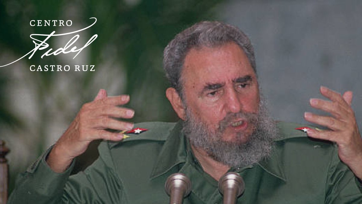 centrofidel's tweet photo. #Fidel:"La Revolución necesita combatir, el combate es lo que hace fuerte a las revoluciones; las amenazas de invasión extranjera y las agresiones que ha sufrido nuestro país, que pusieron en pie de lucha al pueblo cubano, ha hecho más fuerte a la Revolución".#FidelVive #CubaVive https://t.co/1lV38CGSzg