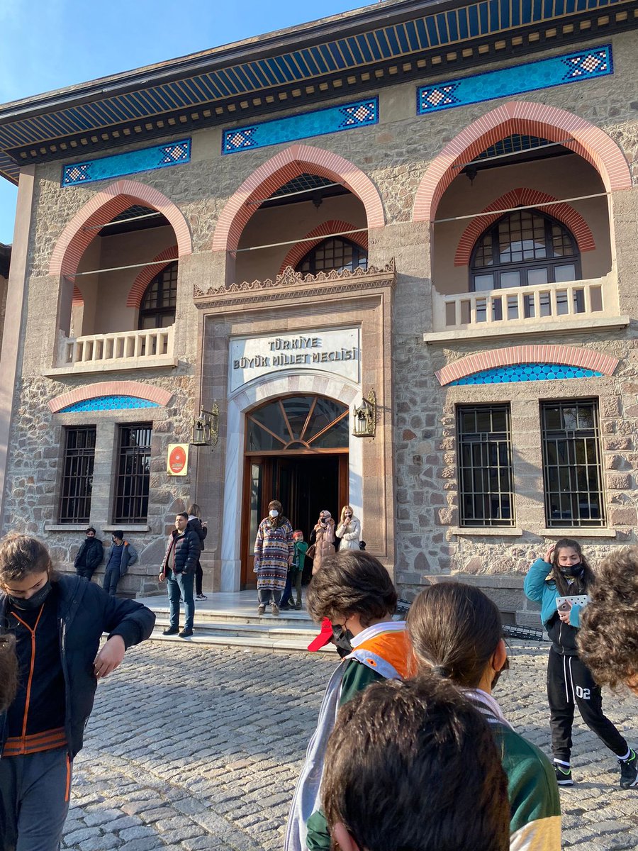 Atamızı özlem ve minnetle anıyoruz ❣️🥰 <a href="/altayselen1/">Selen Altay</a> @bostancikampus