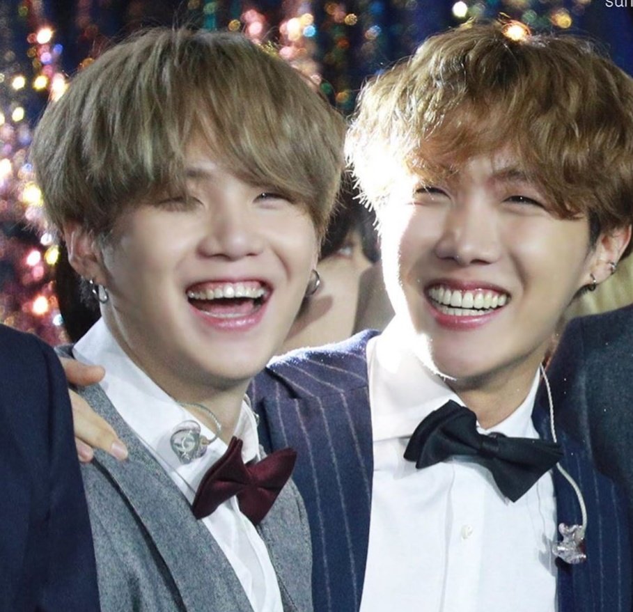 SwagDeysi13's tweet photo. Hoseok siendo la fuerza impulsora de BTS. @BTS_twt https://t.co/F5qU6Ldyft