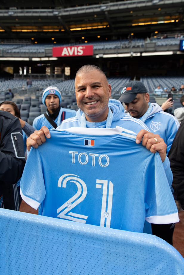 Thanks @NYCFC <a href="/NYCFCHelp/">New York City FC Fan Services</a> for this amazing opportunity!    🔵⚽️🔵