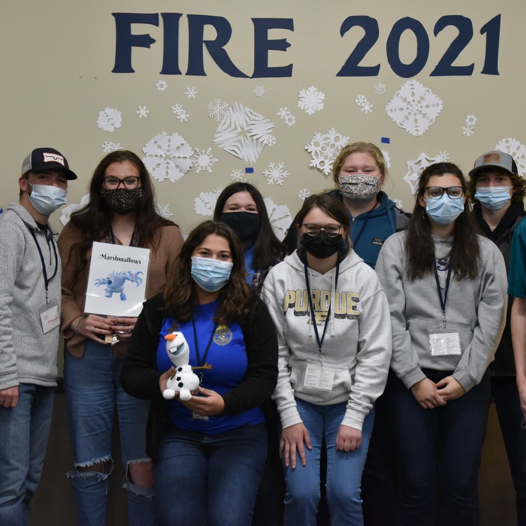IndianaFFA's tweet photo. During the second session, members learned about their values and how they play into goals. They also created specific action plans to accomplish their goals!! https://t.co/kjI7V4PlqS