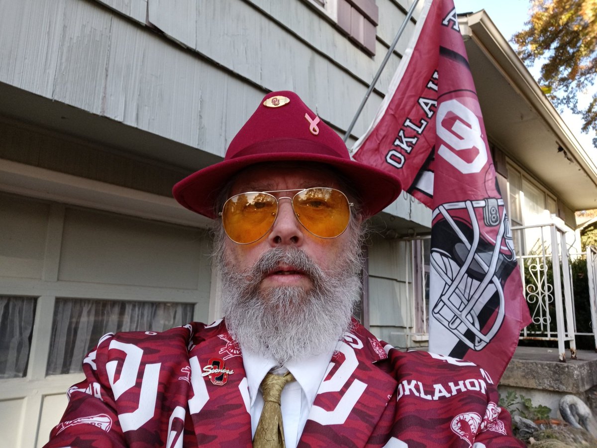 Boomerjerry56 is ready for some OU Football lets go and beat Baylor