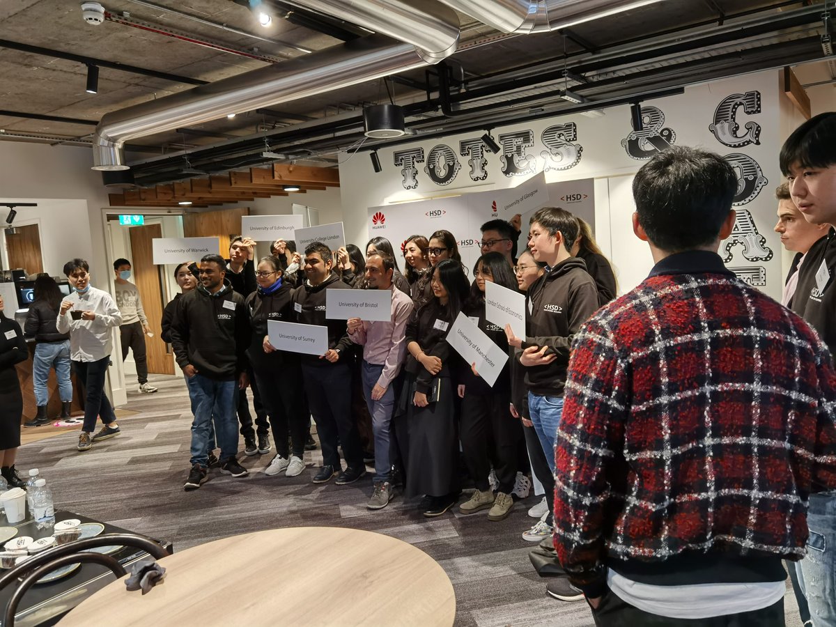 Photo time! <a href="/hdg_uk/">Huawei HDG UK</a> <a href="/HuaweiUK/">HuaweiUK</a> #HSDUK