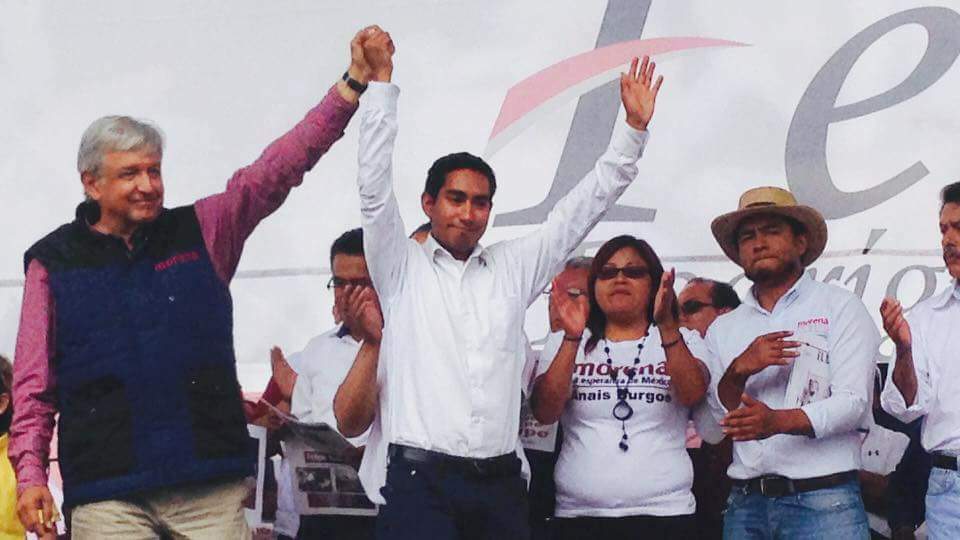 RobertAngelesH's tweet photo. Muchas felicidades 🎉 Presidente. 
¡Es un honor luchar con Obrador!
#FelizCumpleAMLO 
Todo nuestro apoyo para la revocación del mandato y la Reforma energética. https://t.co/yQgpqBb6qM