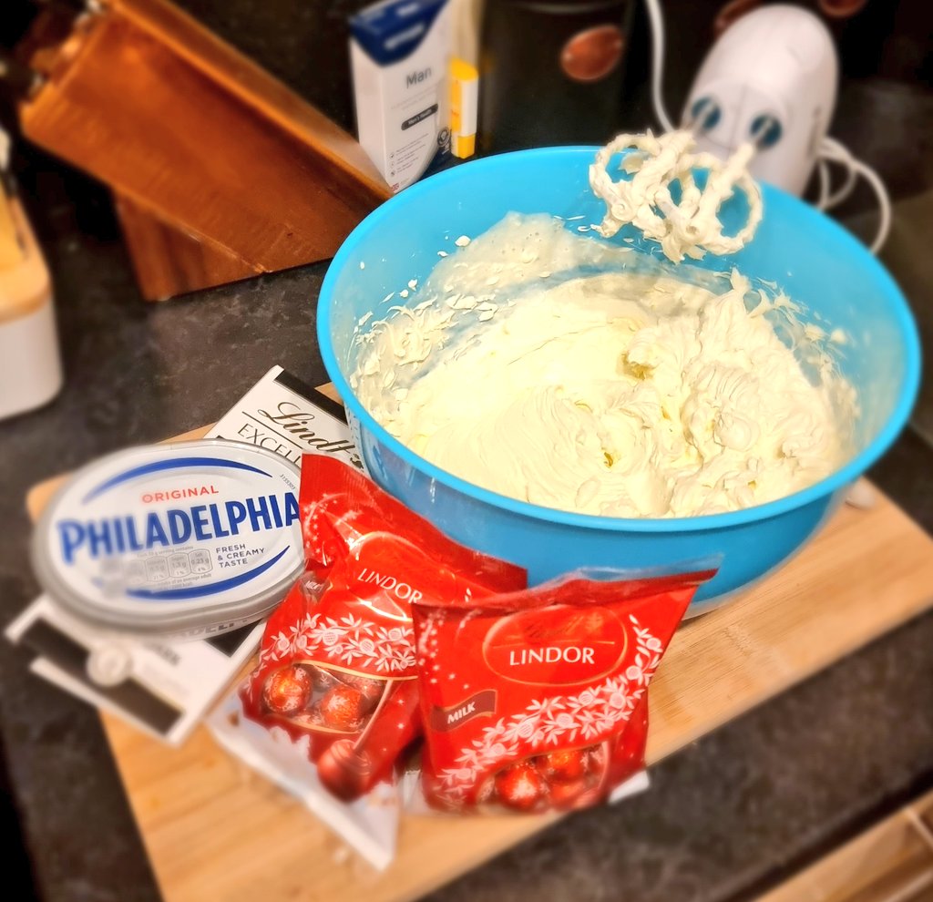 _Square1_'s tweet image. A cheesecake is coming...