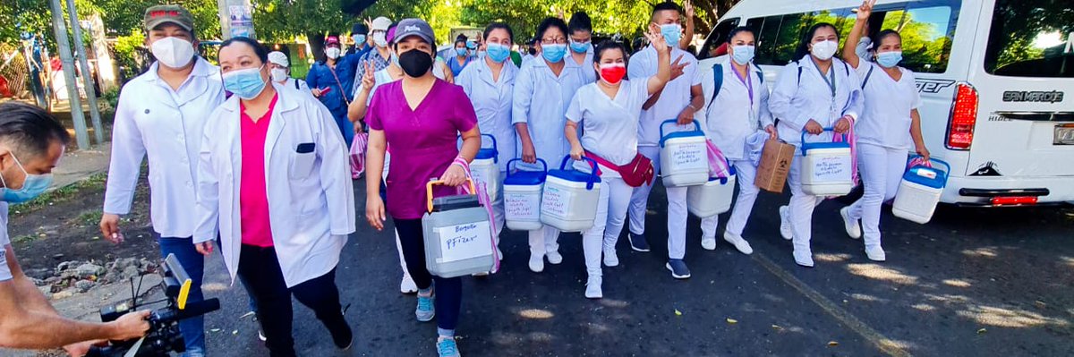 Ticuantepe2's tweet photo. Imágenes de la Vacunación Voluntaria y Gratuita Casa a Casa que se desarrolla en el municipio de #Ticuantepe #UnidosEnVictorias 🔴⚫✌🏻 https://t.co/wSqbfWXDna