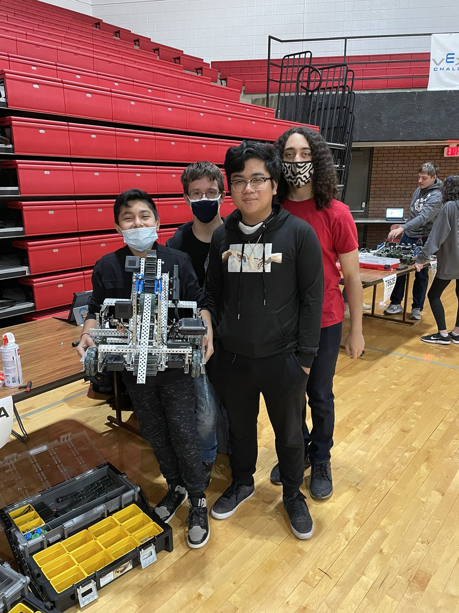 EastHighEng's tweet photo. Competing at Hesston today in VEX Robotics.  Looking to have a fun day.  The kids have put in a lot of time on these robots. #EastEngineering #BlueAceNation #WPSProud https://t.co/ycKt5DHjQU
