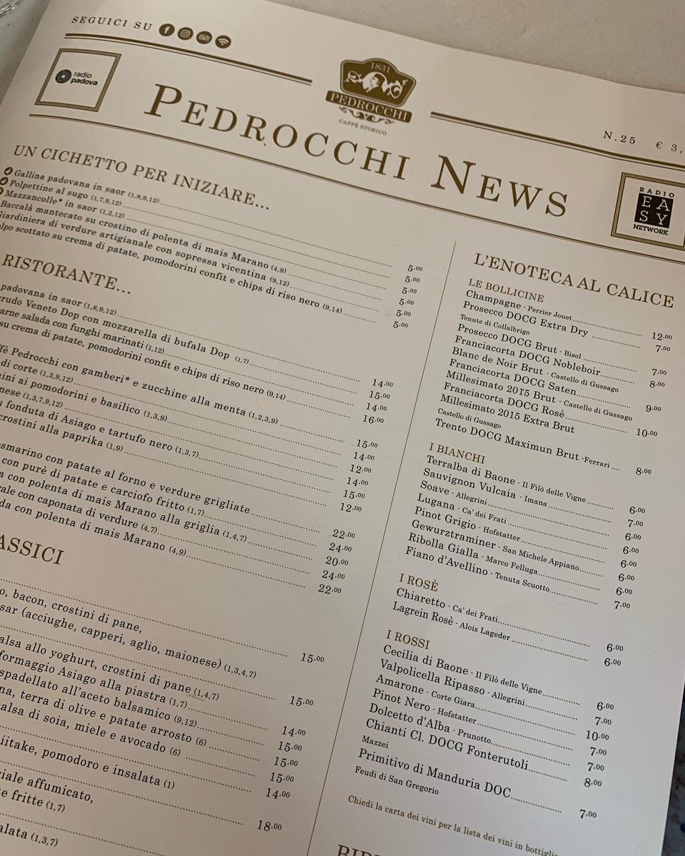 missaglia_sara's tweet photo. Il Caffè Pedrocchi di Padova ha il sorriso della mia mamma.
.
La perfetta armonia tra caffè, menta, panna e cacao amaro, degustata nel caffè storico che più amiamo.
.
E per i 190 anni dalla fondazione lo speciale marron glacé, indimenticabile.
.
#padova #caffepedrocchi #WoW https://t.co/62cEk9ZPQc