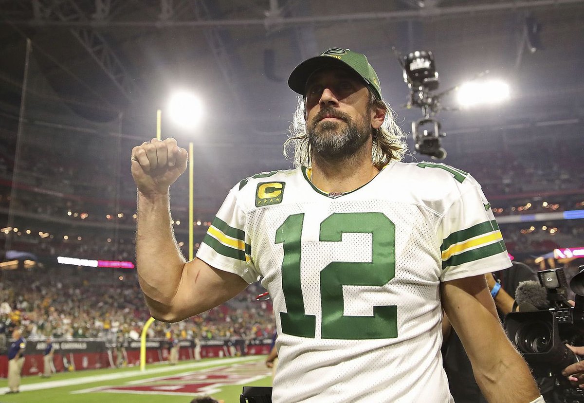 IKE_Packers's tweet photo. Rodgers playing tomorrow confirmed✅ https://t.co/udA8LAyHHS