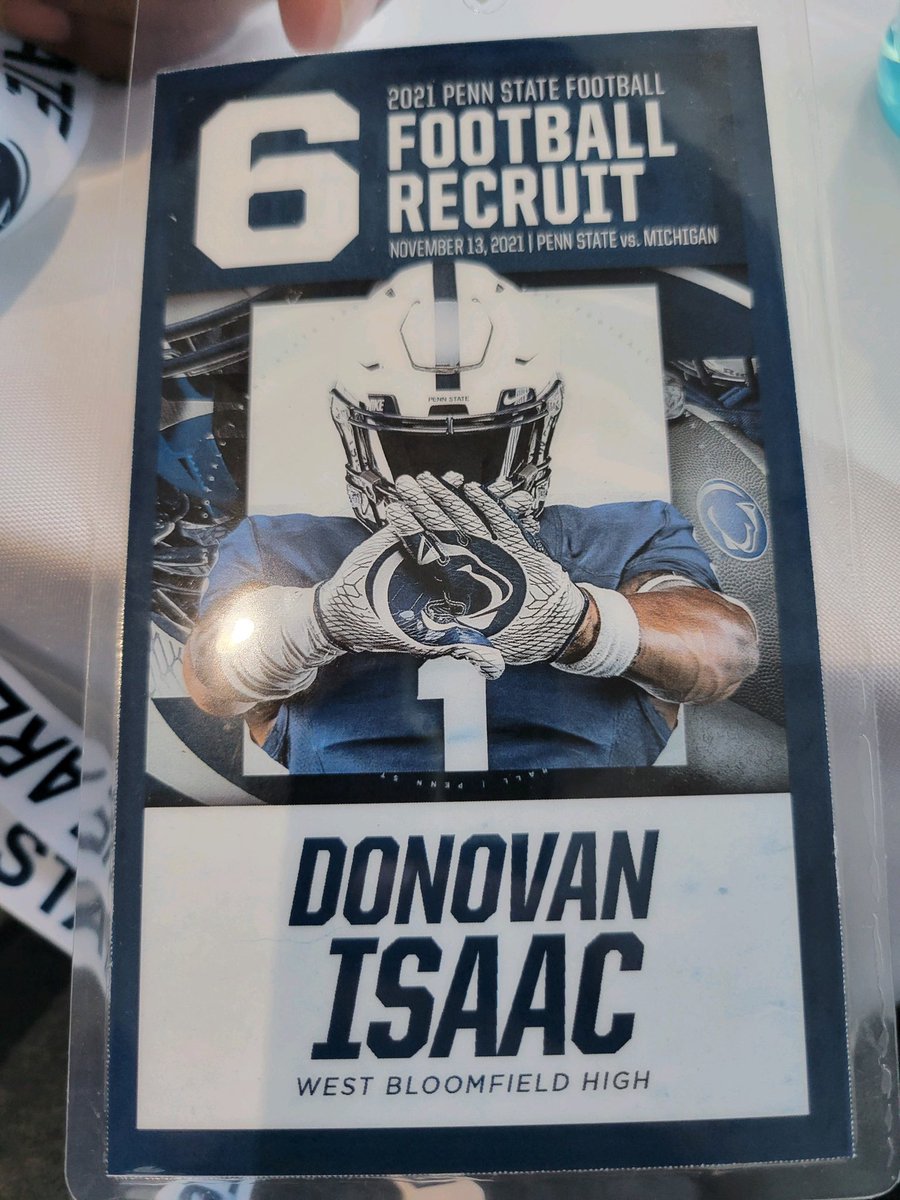 Made it too Penn State #WeAre <a href="/Coachpoindexter/">Anthony Poindexter</a> <a href="/DannyOBrienQB/">Danny O'Brien</a> <a href="/AllenTrieu/">Allen Trieu</a> @coach_grice <a href="/coachjfranklin/">James Franklin</a> <a href="/RisingStars6/">Rising Stars Academy</a>