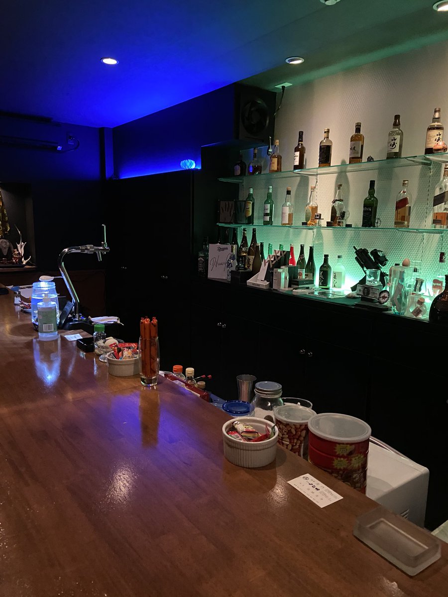 iinok's tweet photo. #BarRYUS
珍しく呑んでます🥃 https://t.co/4TKW1NCtqZ