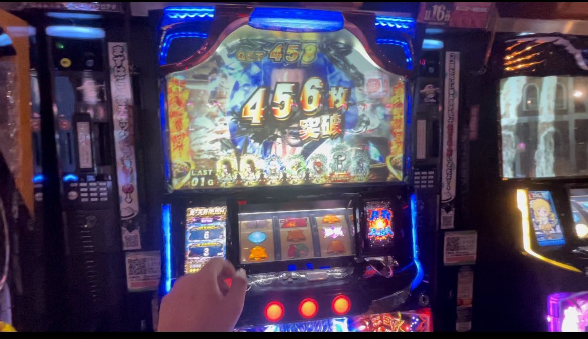 ahoraMovie's tweet photo. +8k
77枚交換の④をぶん回すのアホらしいわ💸 https://t.co/lNirDBCnKL