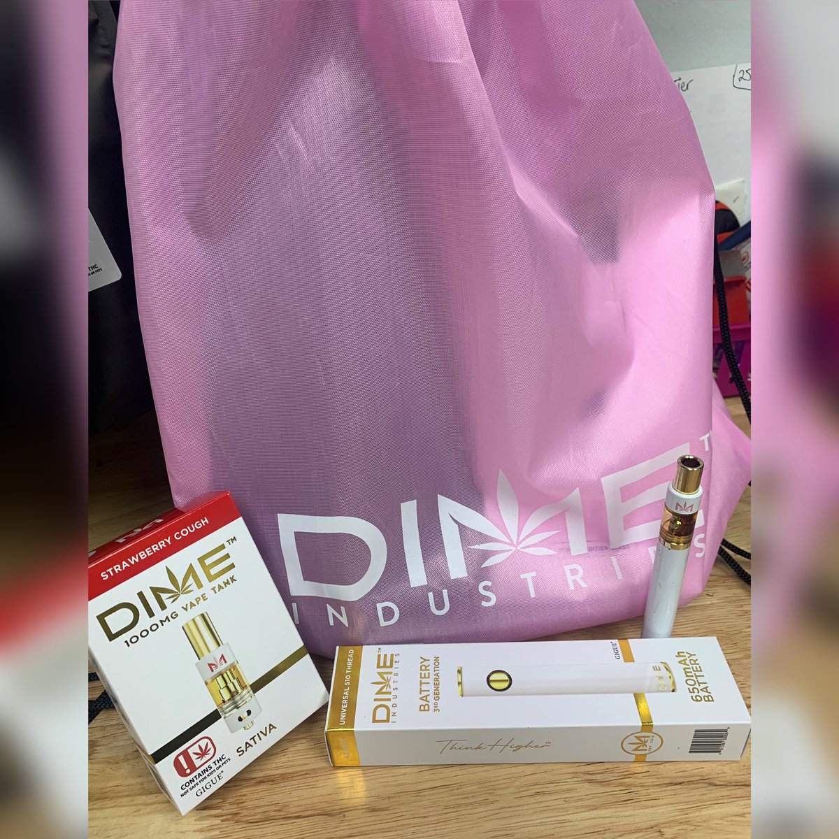 It’s PopUp Saturday! Today <a href="/Route66Buds/">Route66Buds</a>, the lovely Madre with Dime Industries will be in store from 4-7pm! Come join us 🔥 #GoodVibes #Weekend #DimeIndusties #PopUp