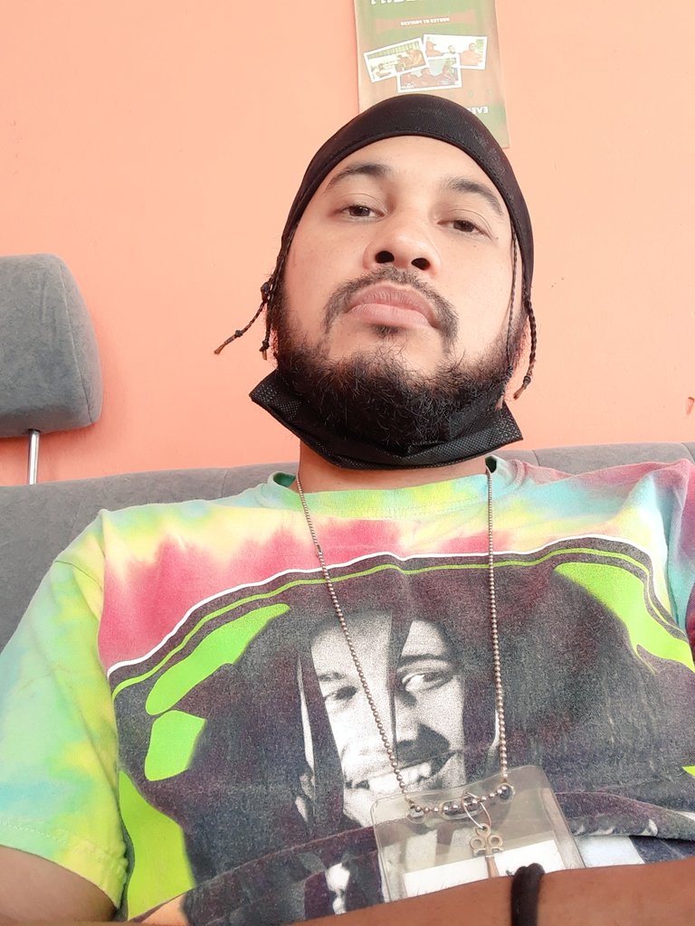 profess87's tweet photo. Bout to hit the studio in a few ,🎧🎚️🎛️🎙️🎤 https://t.co/tgVhgA8lfk