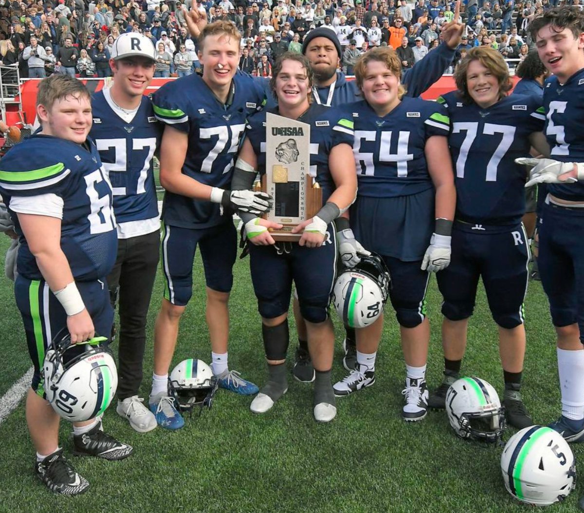 KurtisMorgan13's tweet photo. So proud to be part of this D Line! #ridgelinefootball https://t.co/OhkwseQJOP