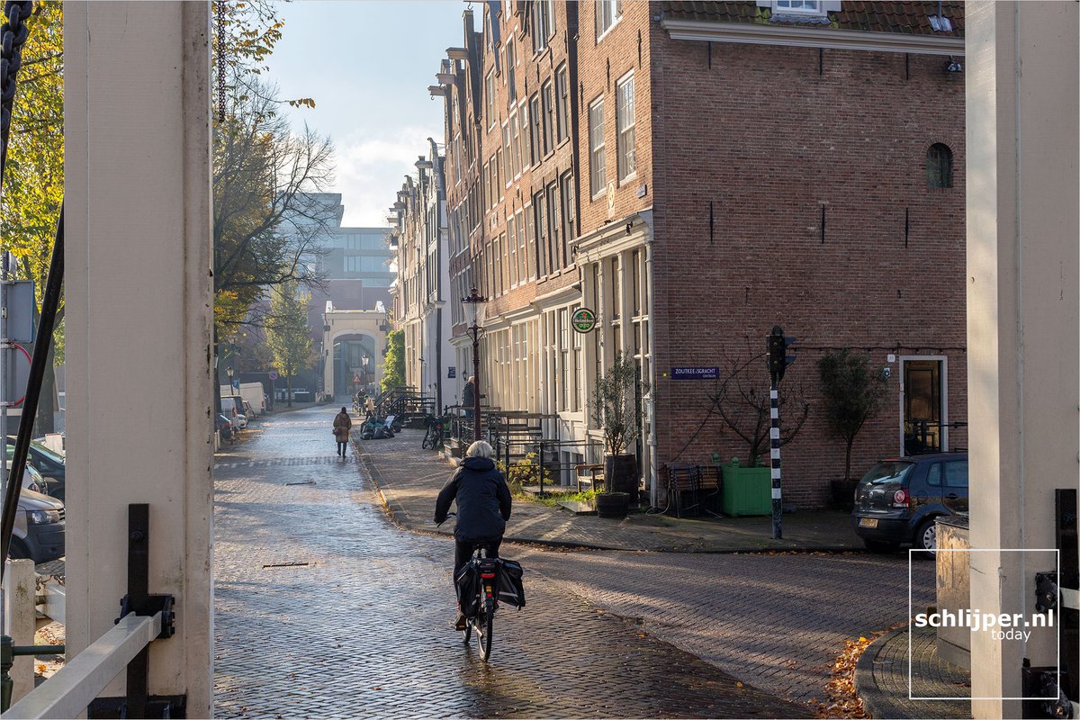 schlijper's tweet photo. Zandhoek, Zoutkeetsgracht
13.11.2021 10:59 #Amsterdam #Realeneiland https://t.co/K2PCTHlV37